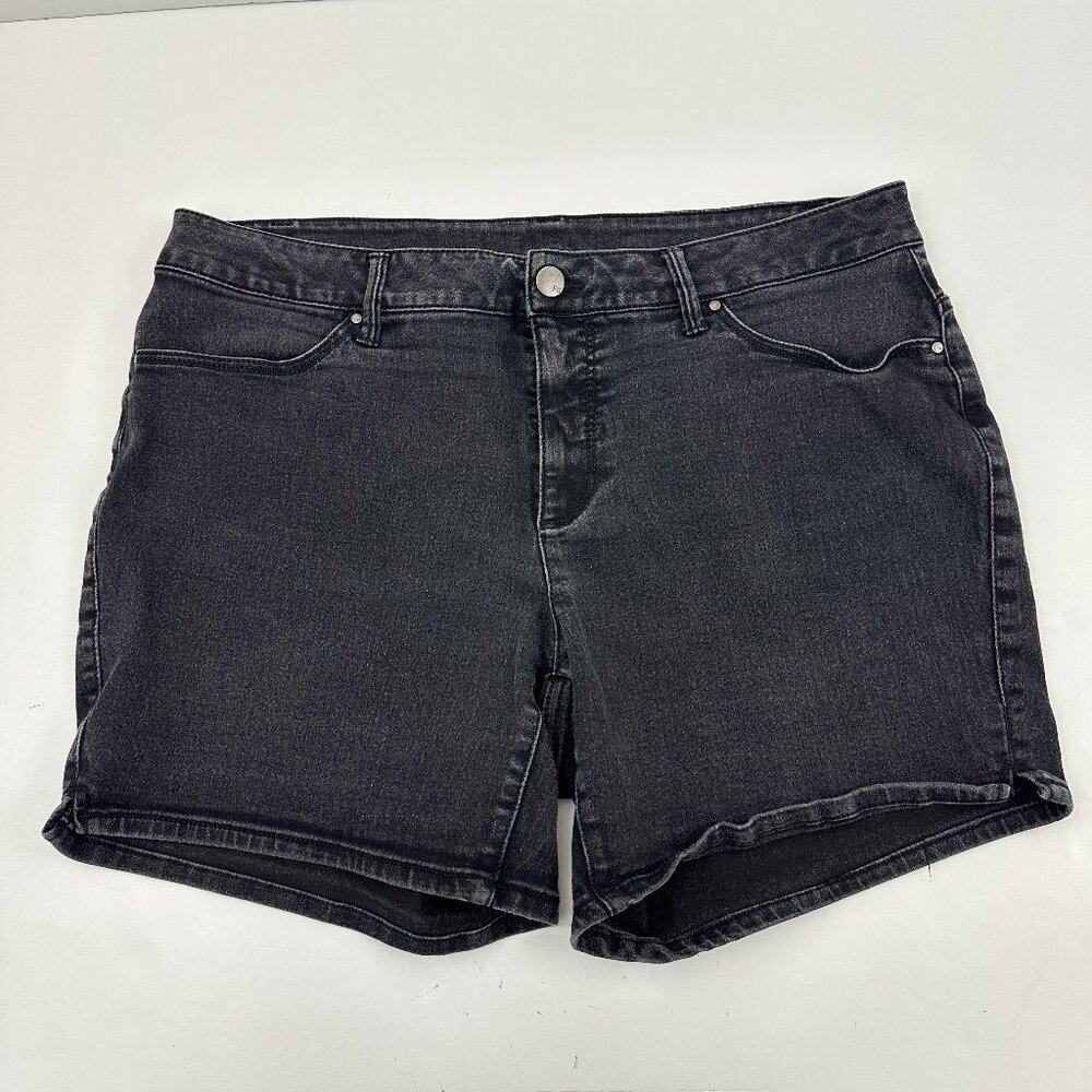 Faded Glory 6" Inseam Women's size 18W Black Denim‎ Jean Shorts